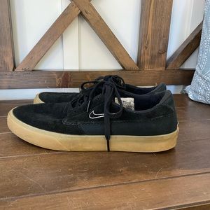 Nike SB Shane Black & Gum Skate Shoes
